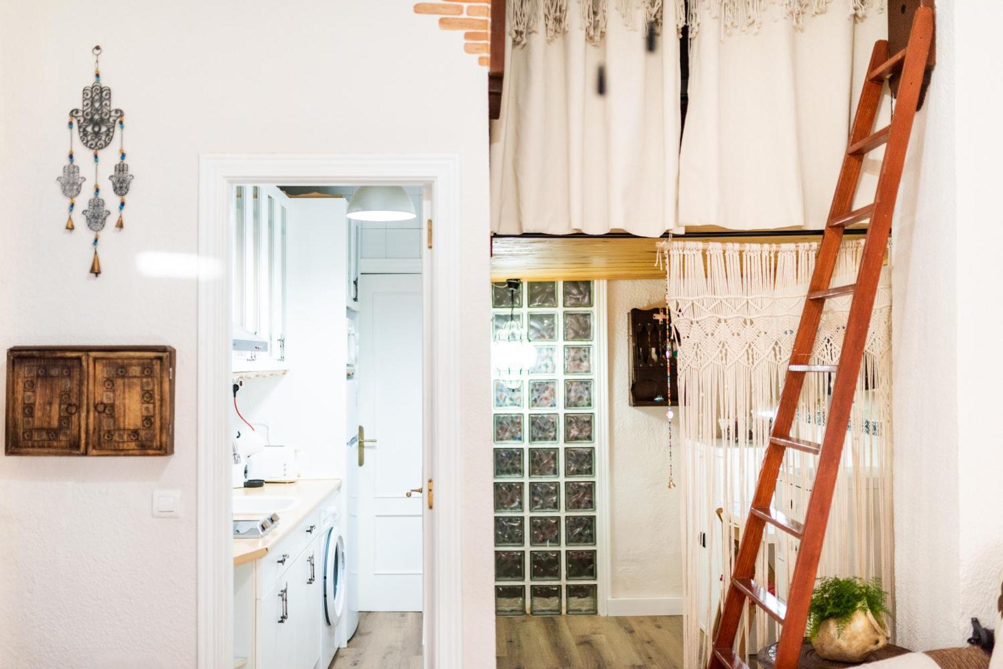 Apartamento Las Mil Y Una Noches Granada Luaran gambar