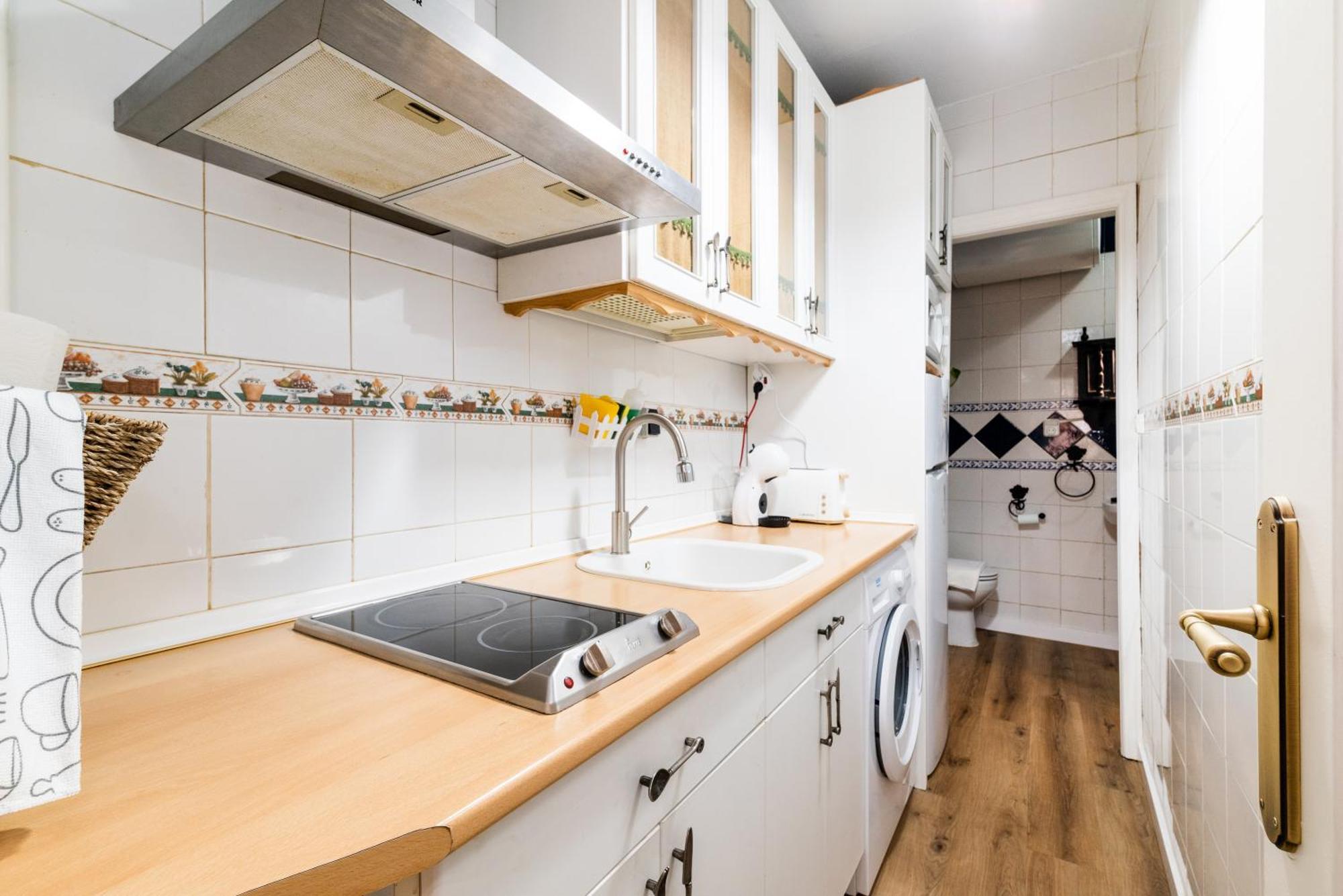 Apartamento Las Mil Y Una Noches Granada Luaran gambar