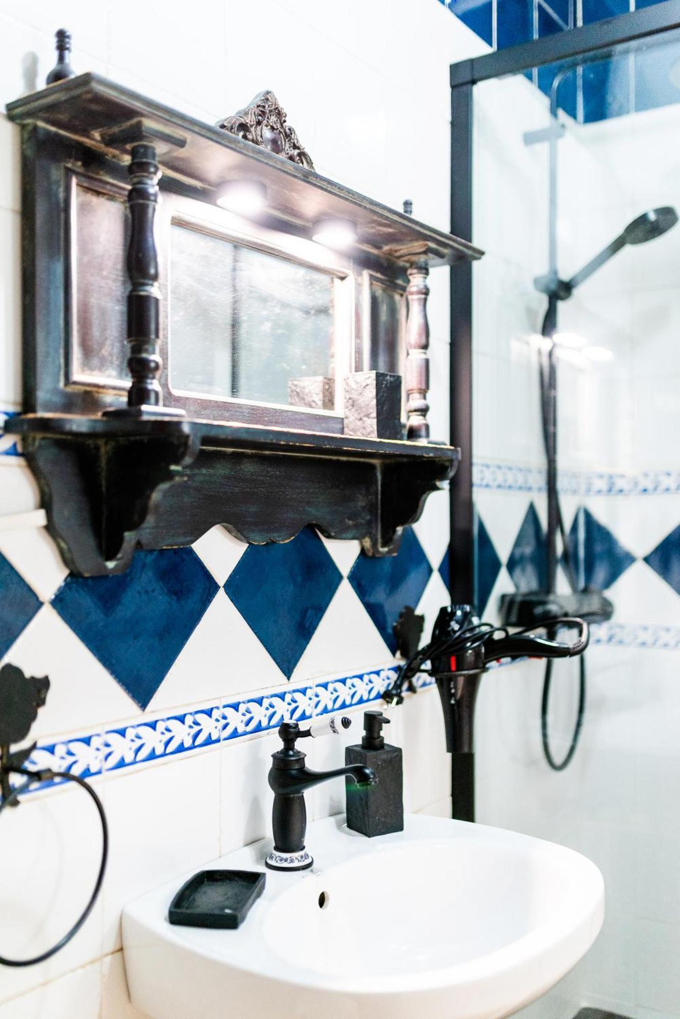 Apartamento Las Mil Y Una Noches Granada Luaran gambar