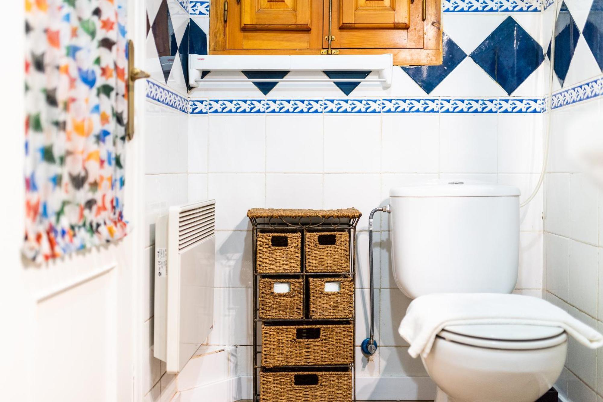 Apartamento Las Mil Y Una Noches Granada Luaran gambar