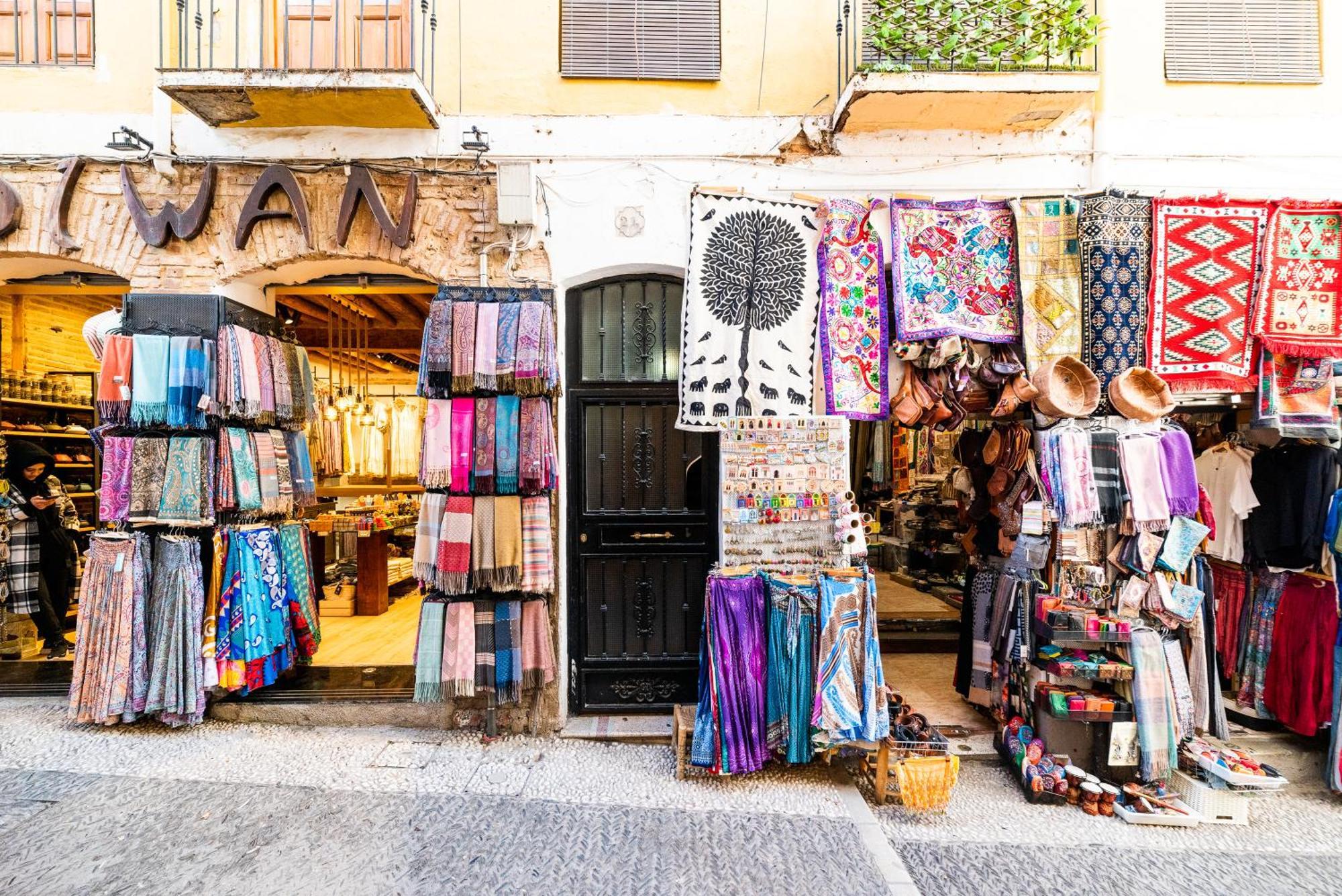 Apartamento Las Mil Y Una Noches Granada Luaran gambar